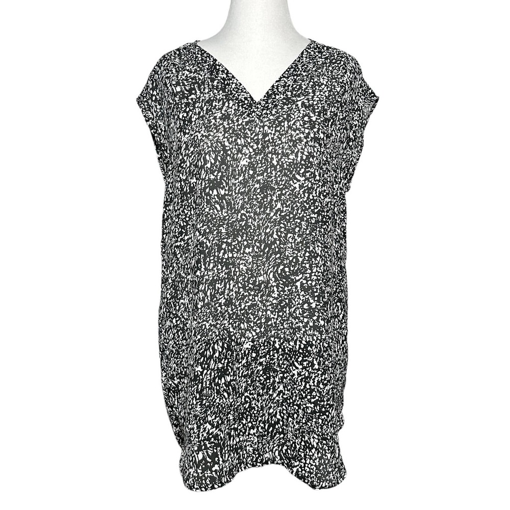 H&M V-Neck Dress Women 12 Black White Floral Tunic Coverup Lightweight Summer